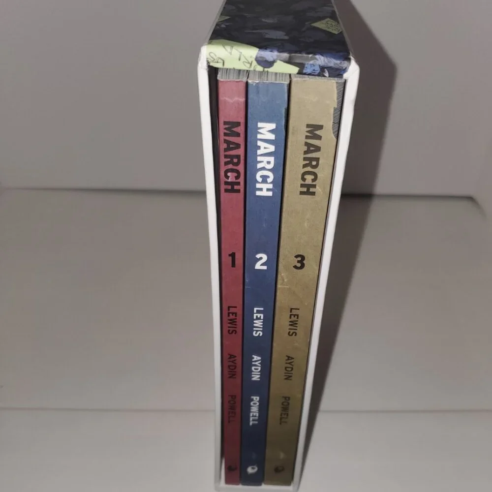 March by John Lewis, A graphic novel trilogy - Picture 4 of 4